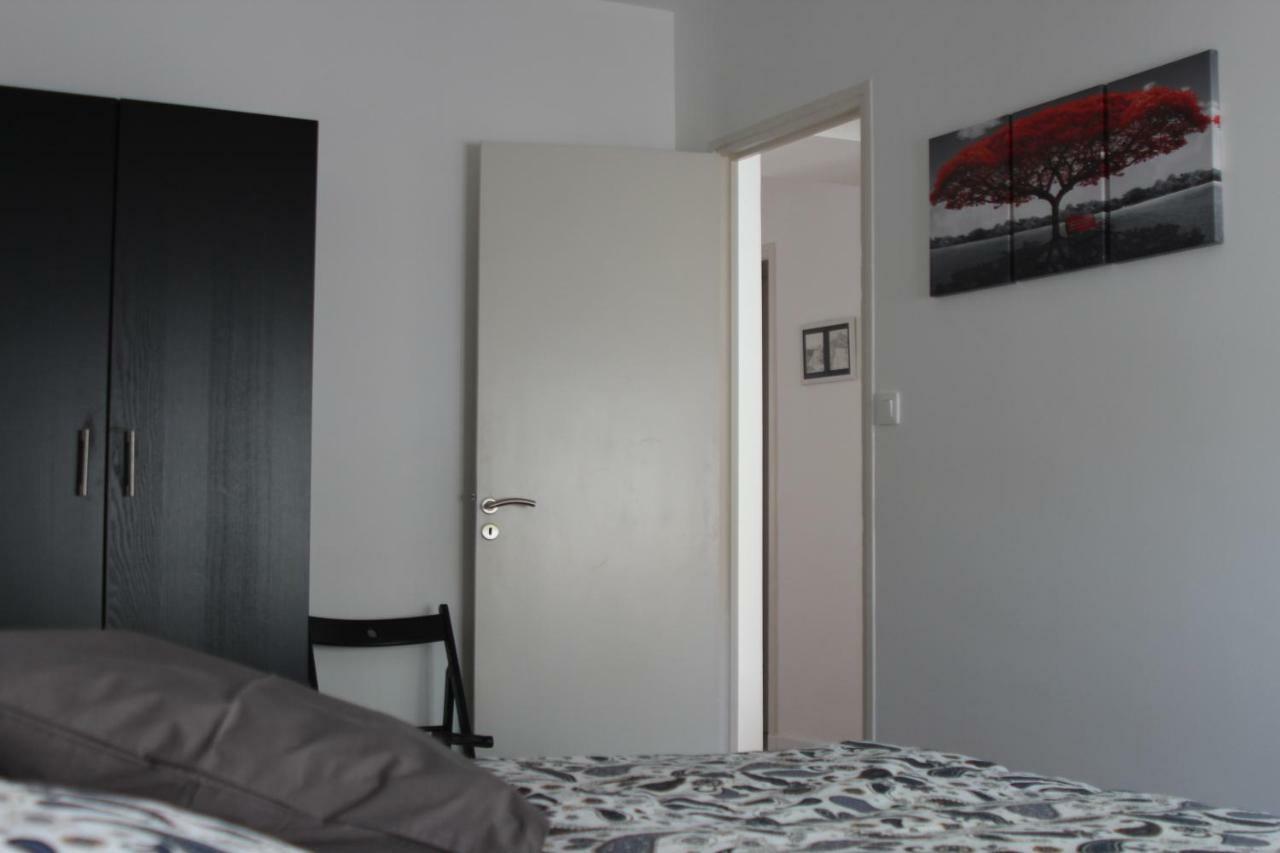Gite Les 3 Tours 1E Etage Carcassonne Eksteriør bilde